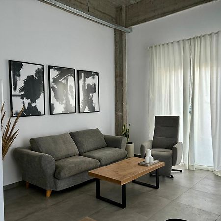 Industrial Loft Comfort Living Iraklio Eksteriør bilde
