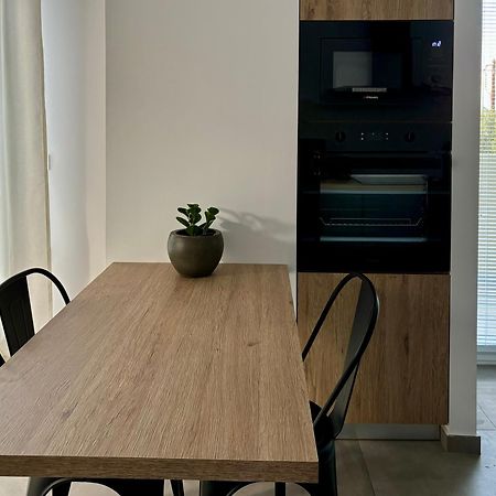 Industrial Loft Comfort Living Iraklio Eksteriør bilde