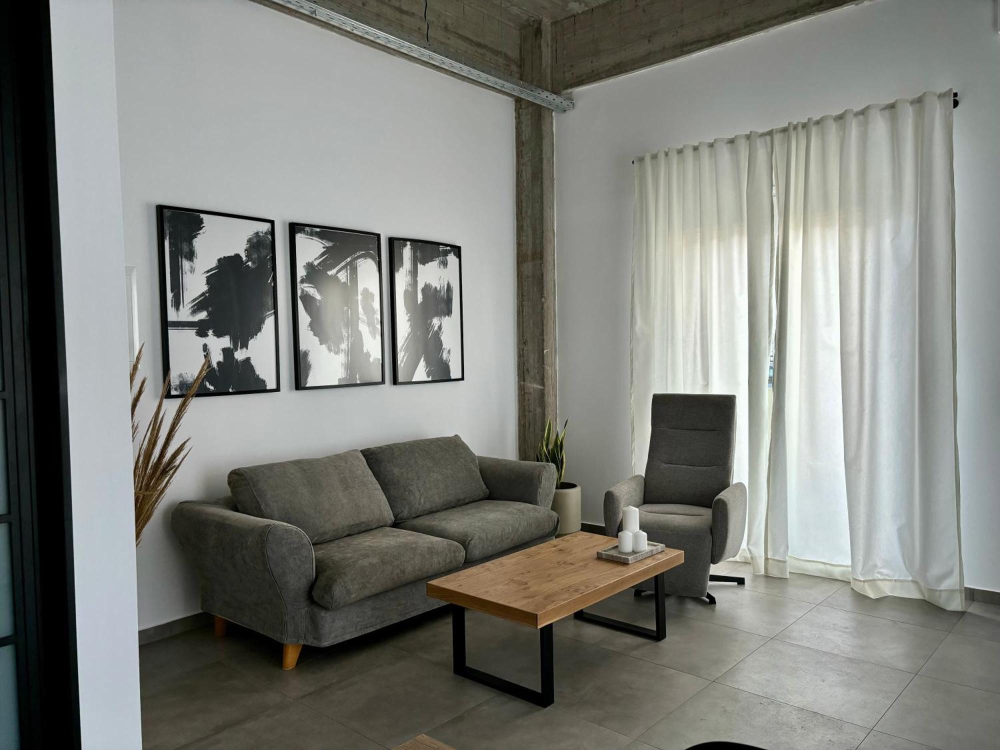 Industrial Loft Comfort Living Iraklio Eksteriør bilde