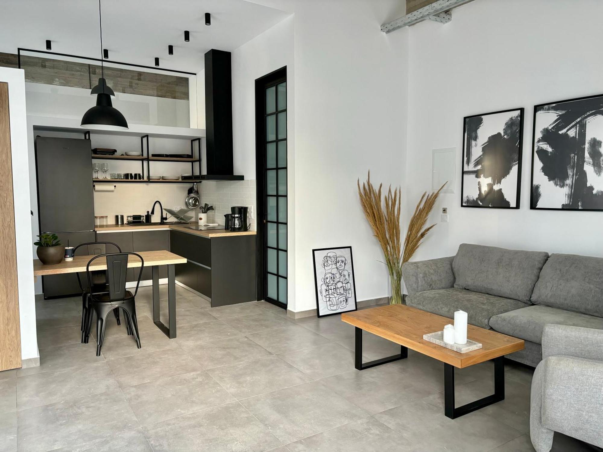 Industrial Loft Comfort Living Iraklio Eksteriør bilde